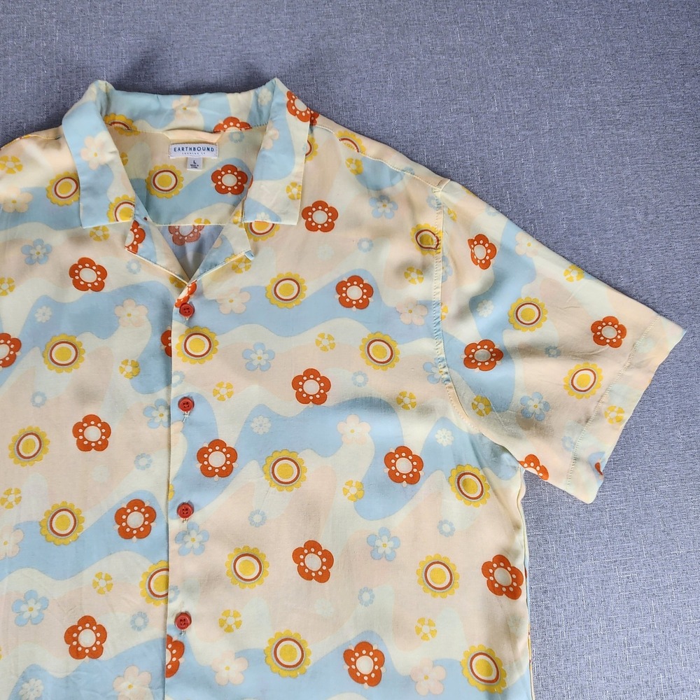 Earthbound Trading Co Mens Large Flower Power Rayon Camp Shirt Retro 70s Groovy